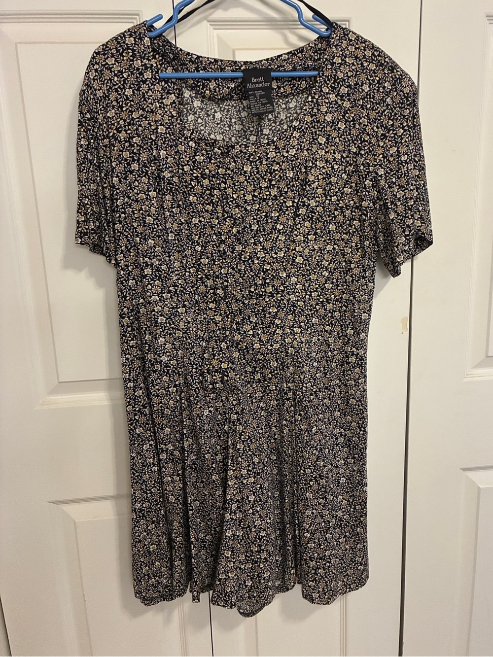 Black Floral Romper - Women's Shorts